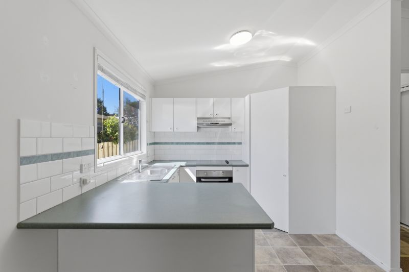 Quaint Cottage! Close to the Community Centre