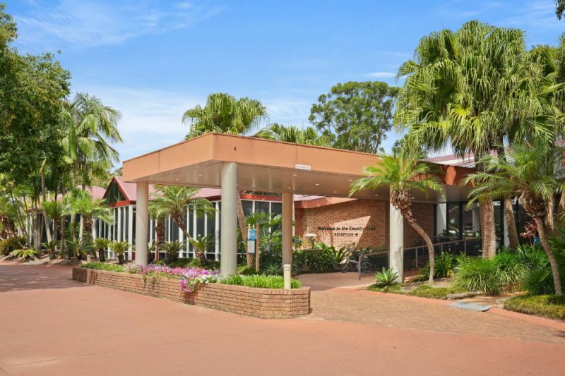 Become king of the hill in this elevated spacious 5 star villa