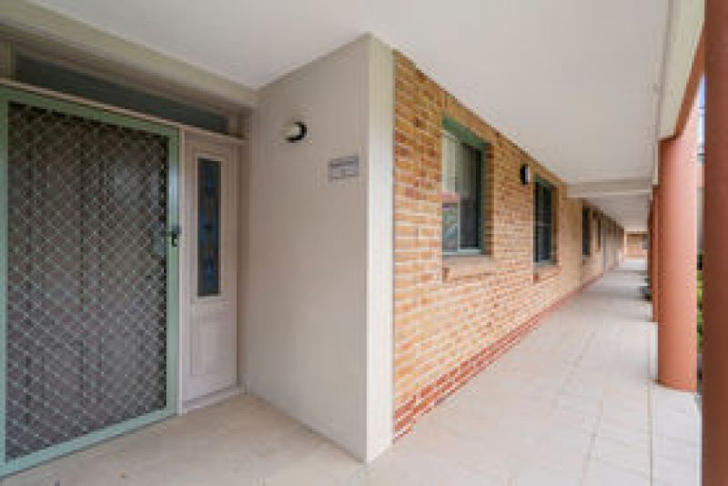 Ground level unit close to the Centenary Centre