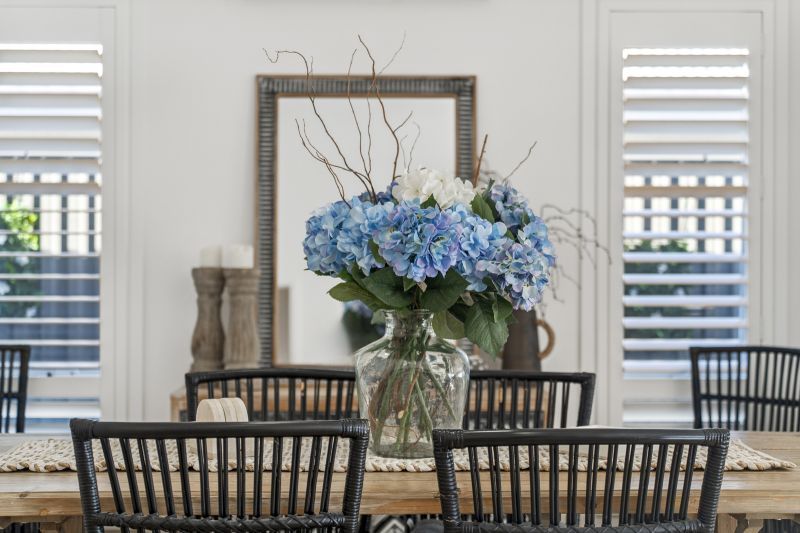 Stylish Home - Spacious Design - Outdoor Appeal