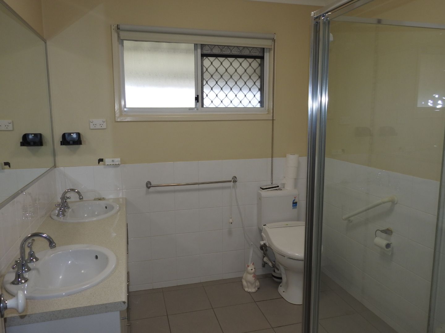 Rare find and pet friendly too!!