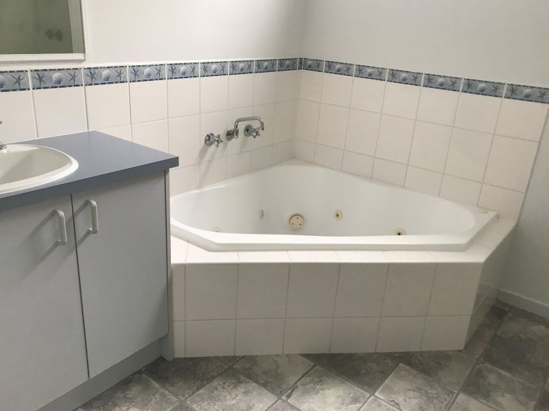 Site 30 - Pensinsula Parklands