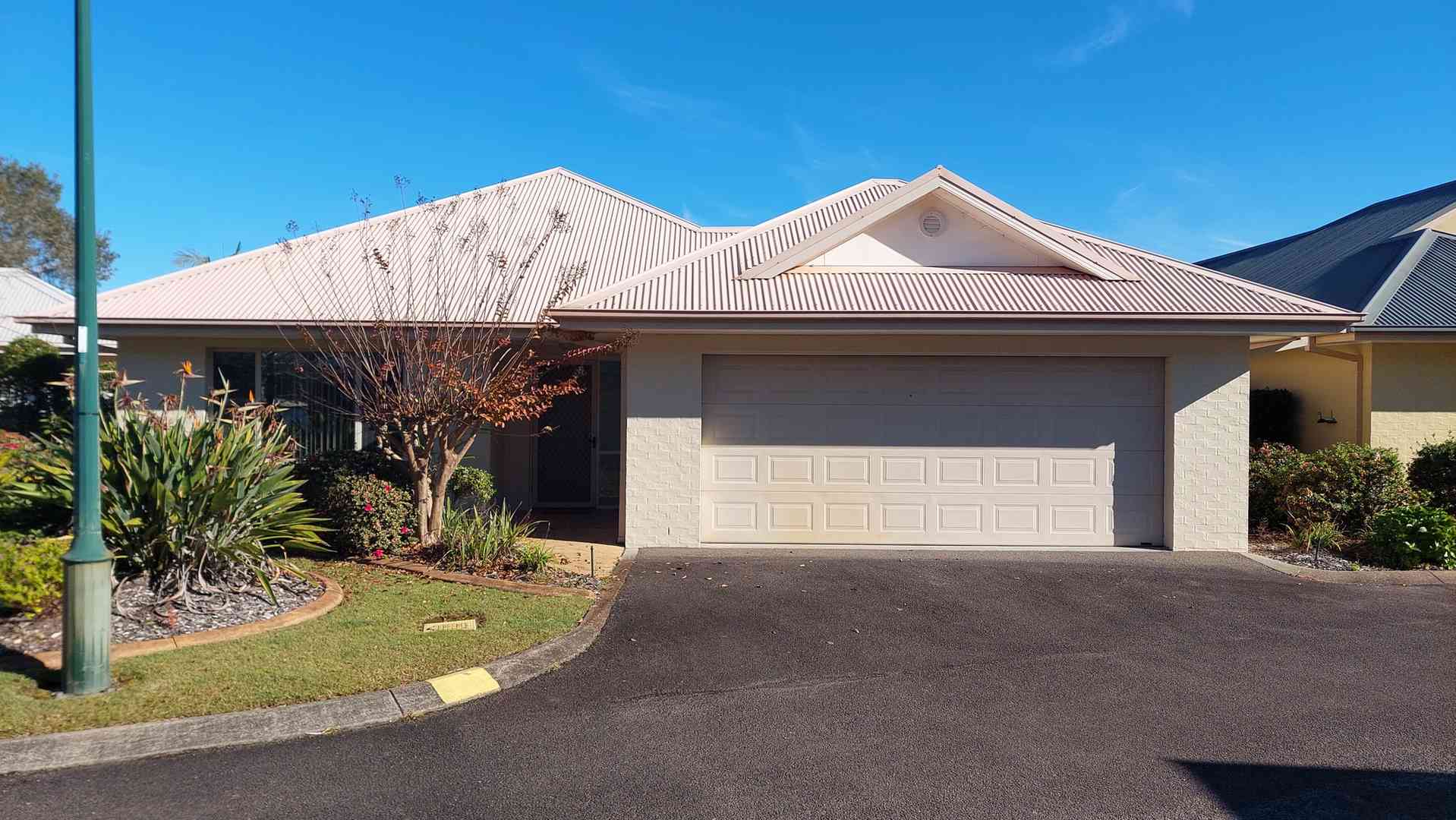 Spacious and Modern Home -  Home Sovereign 51