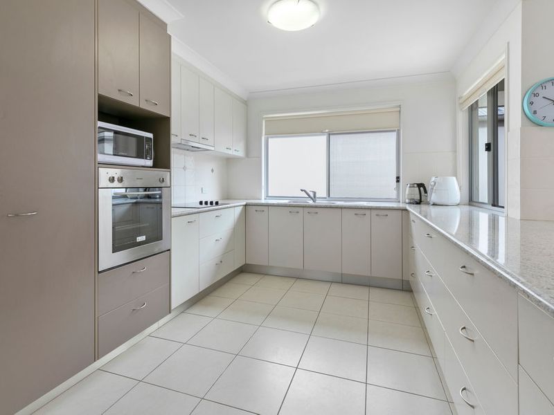 Perfect Downsizer in Secure Village Community