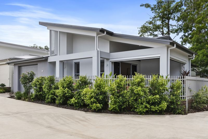 Stunning Home - Prime Rainforest Views!