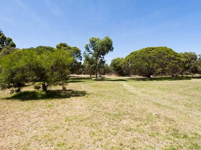 PLENTY OF SPACE FIVE BEDROOMS AND ACERAGE