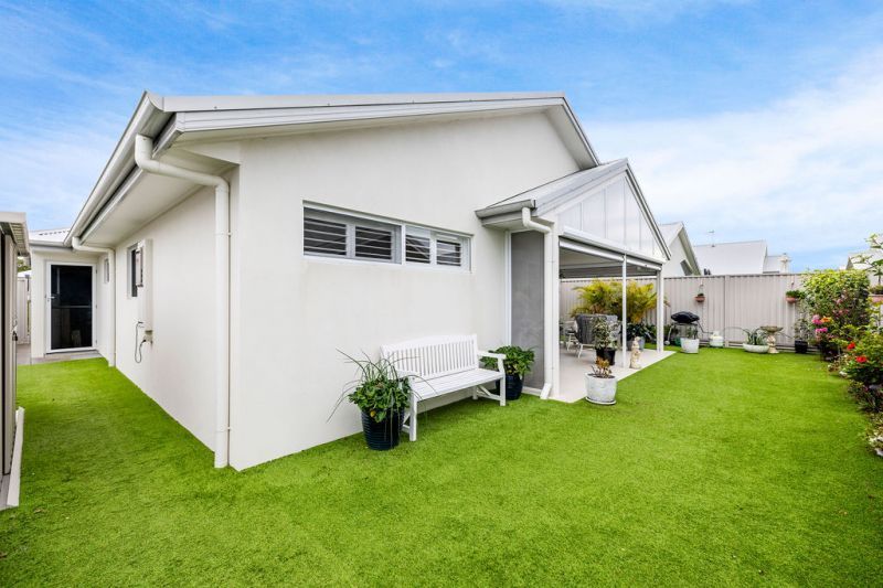 Discover Luxury Living in a Prime Location!