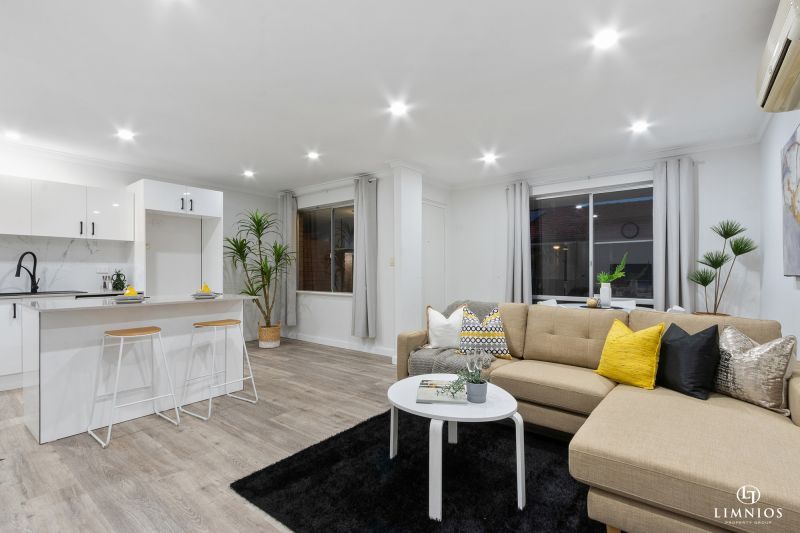 Simply Stunning and Feature Packed!