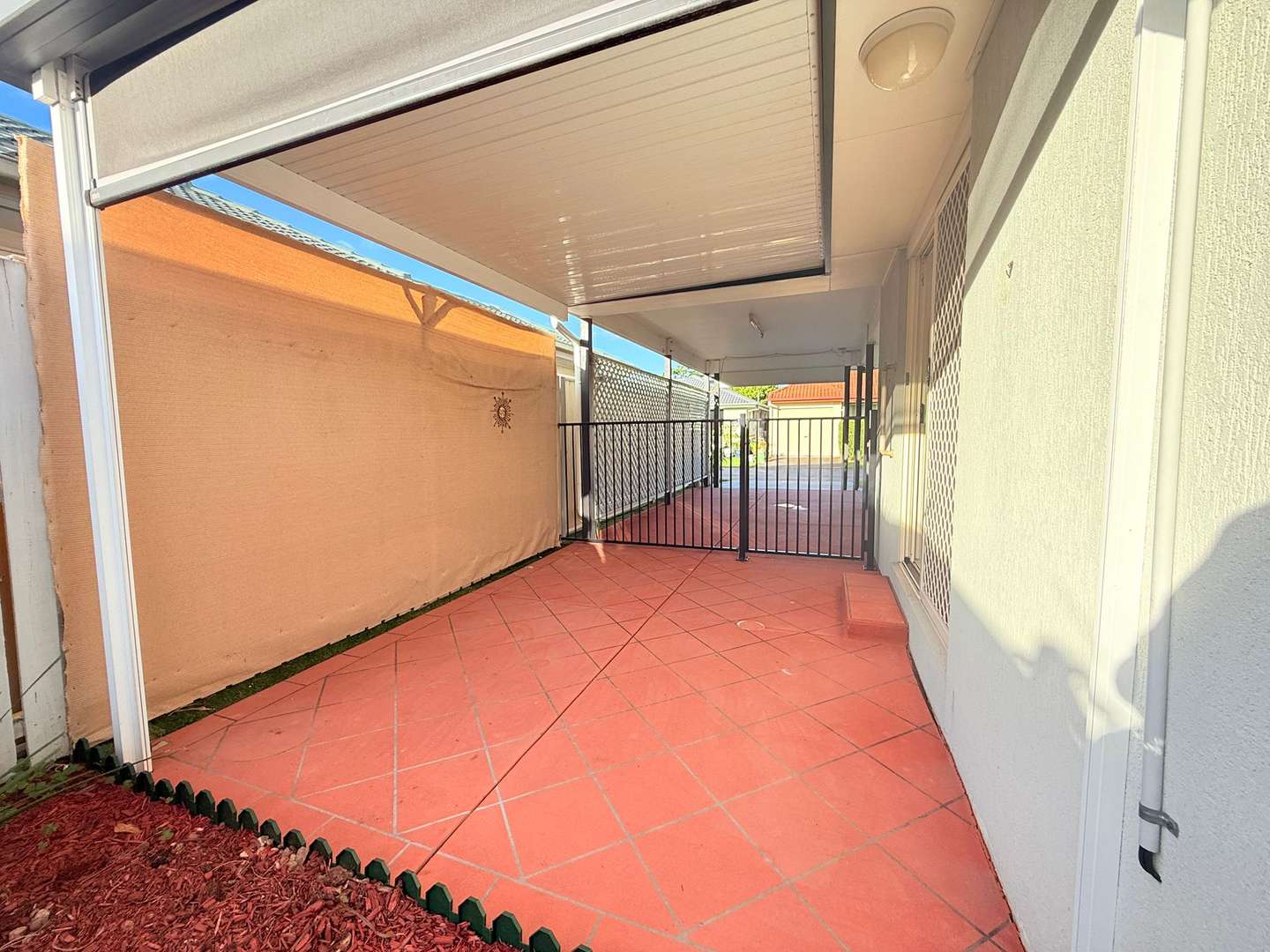 Tidy 2 bedroom home in an Over 50's Lifestyle complex