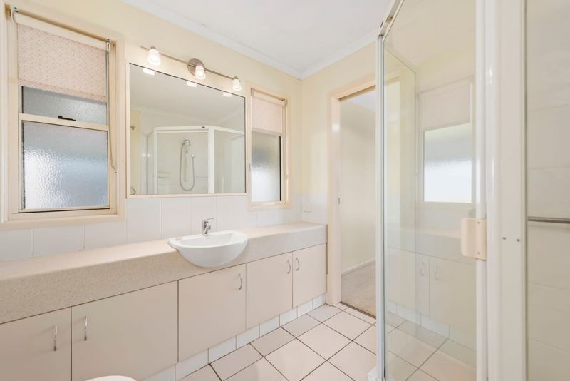 Offer Over $ 565,000
