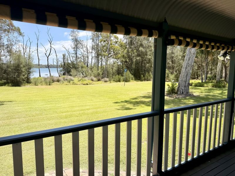 13 Teraglin Lakeshore