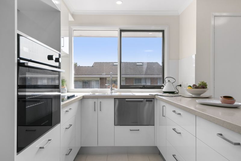 Beautifully presented two-bedroom villa with a charming spacious backyard