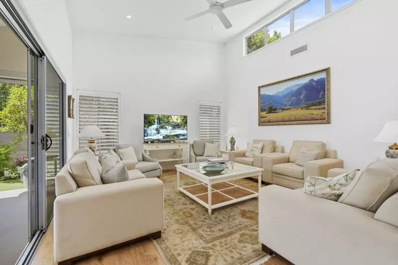 Site 230 - Established Peregrine