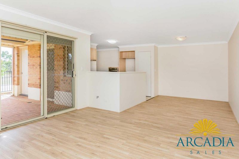 ARCADIA WATERS MADDINGTON - *** WOW LOOK AT THIS PRICE ***