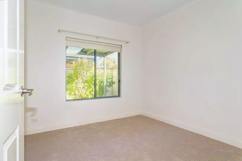 Fully refurbished unit with Care Services available