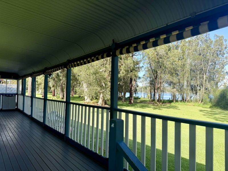 Rare Waterfront Oppourtunity