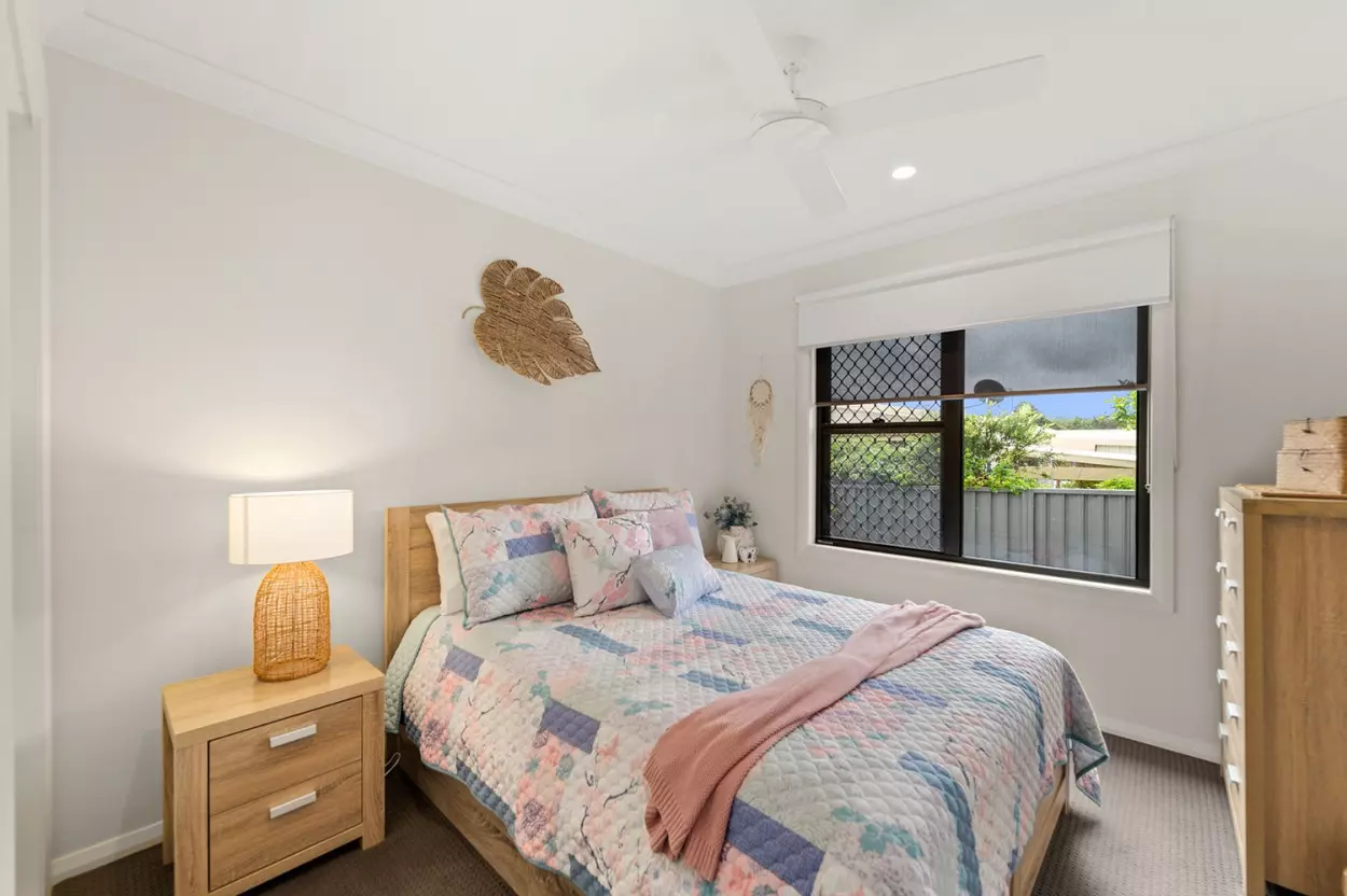 DEPOSIT TAKEN / UNDER CONTRACT - Gated Community - 2 Double Bedrooms - 2 bathrooms - Parking for 3 Cars