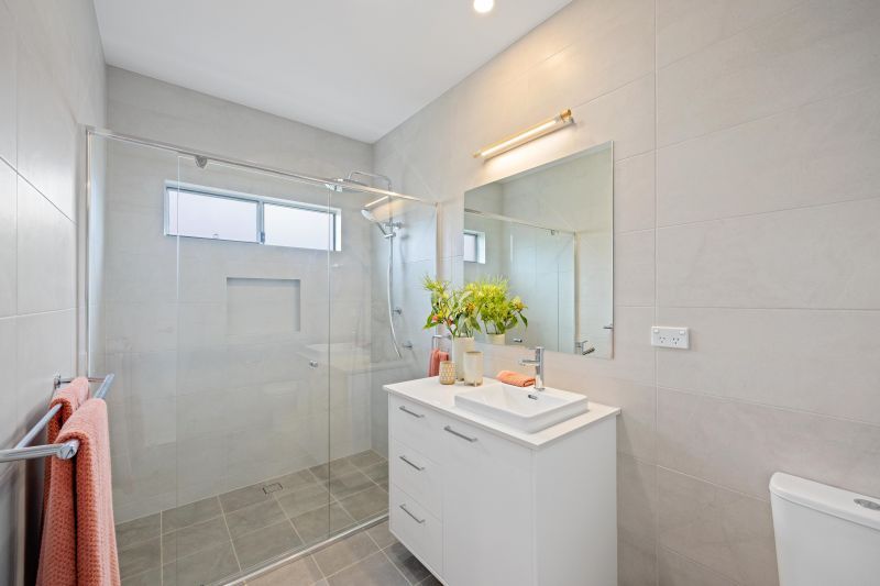 Find sanctuary between the country & the sea