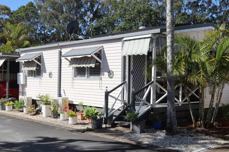 The Palms Village - Over 55's pet friendly Lifestyle Village