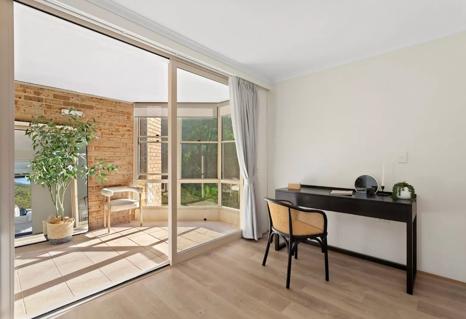 Under Offer - 502/6 Jersey Place, Cromer