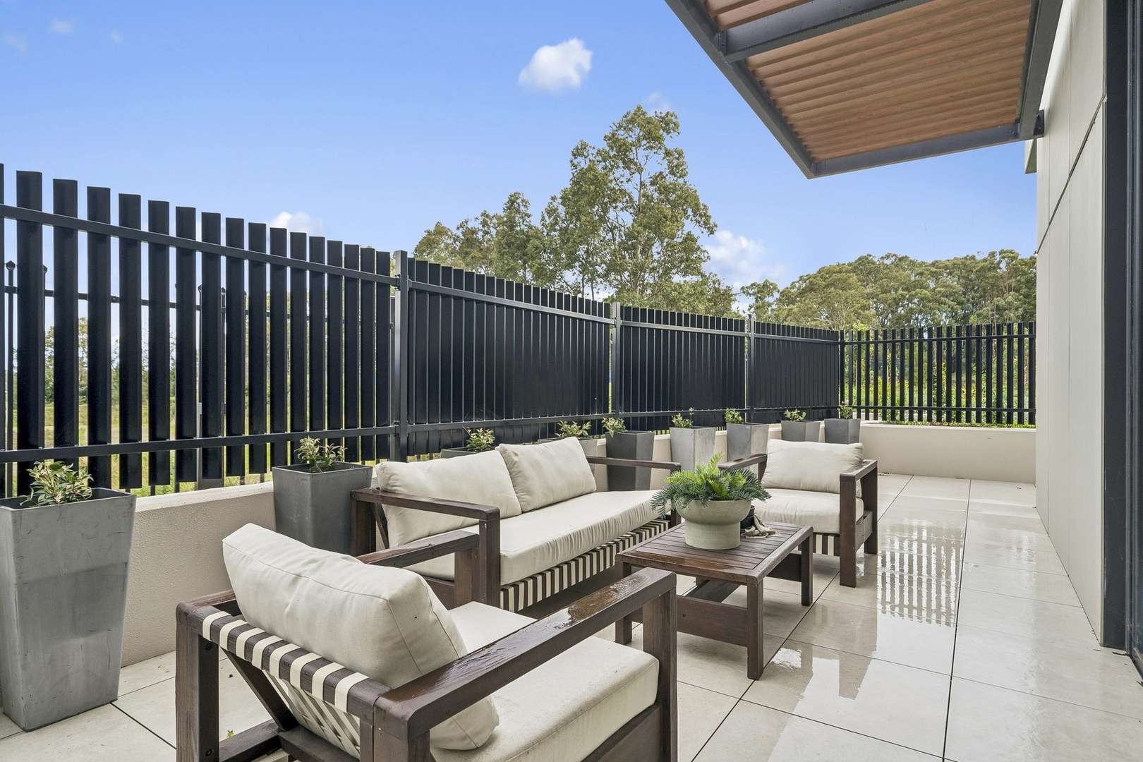 Expansive One-Bedroom Apartment with a Private Courtyard