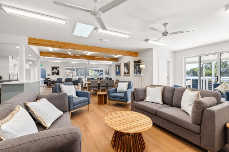 AFFORDABLE LIVING, BEACH A STROLL AWAY