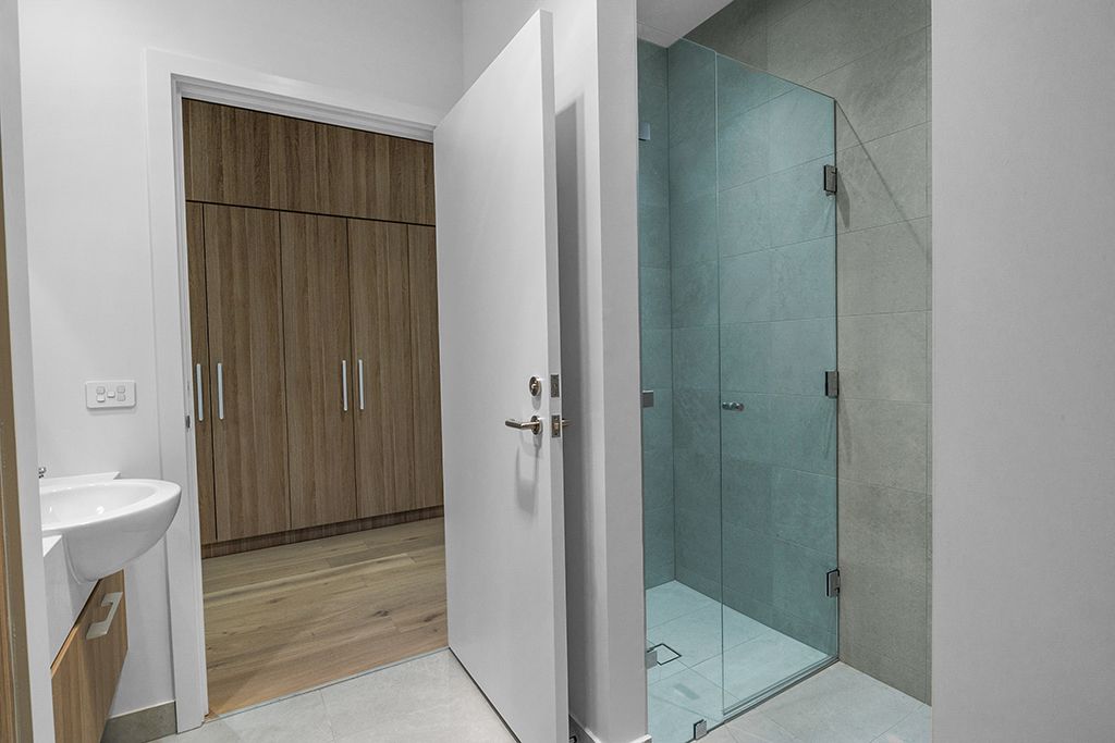 Unit 65 available now please call Andrea on 0455 448 831 to arrange an inspection 