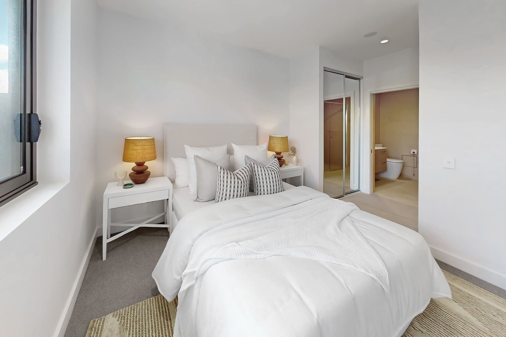 Stylish Lock‑Up‑and‑Leave Apartment