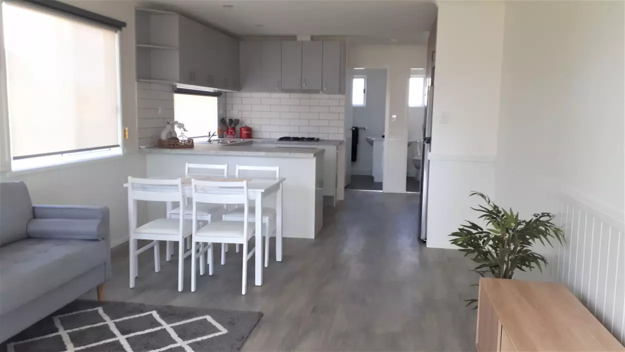 Portland Tourist Park - New 2 Bedroom Home - The Whipbird