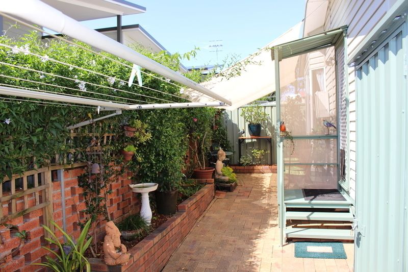 Quality Home Seeks New Owner - Over 55's Lifestyle Village