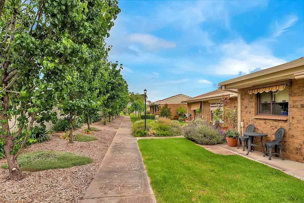 Resthaven ‘Glynde Lodge’ Retirement Living offers 81 charming and low-maintenance units, set amongst beautifully maintained grounds.