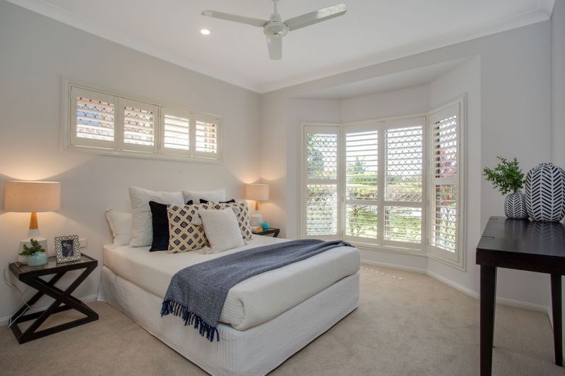 Spacious open-plan two-bedroom villa - under renovation