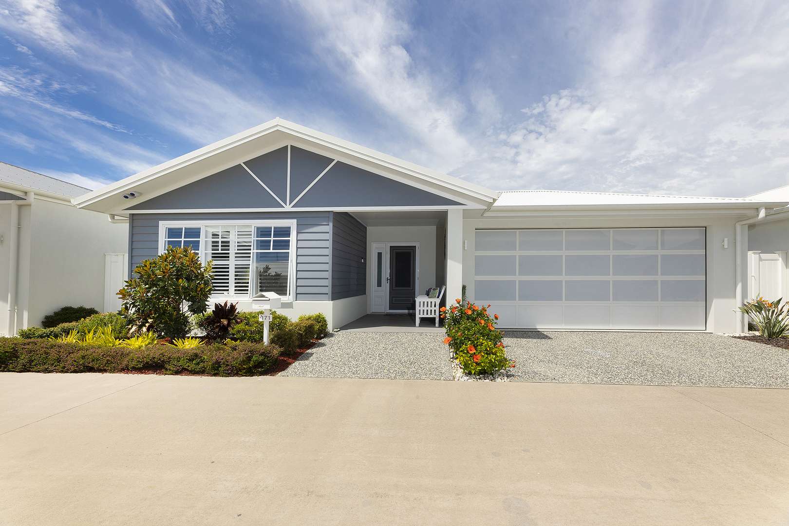 Sorrento 171 | Sitting Pretty