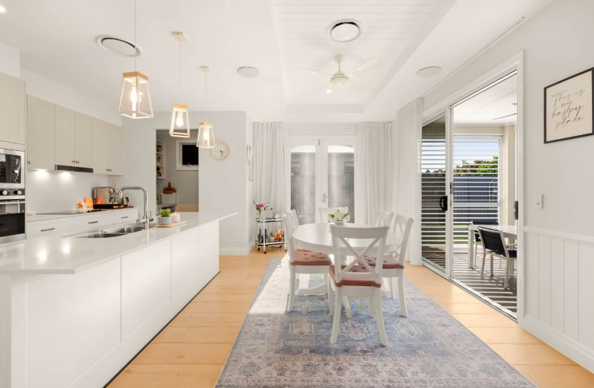 Premiere Home In Premiere Village