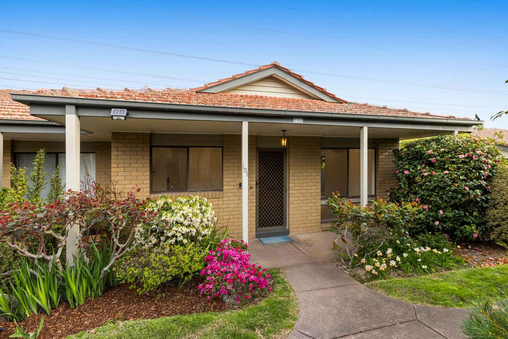 101/37 View Mount Road Glen Waverley, VIC 3150