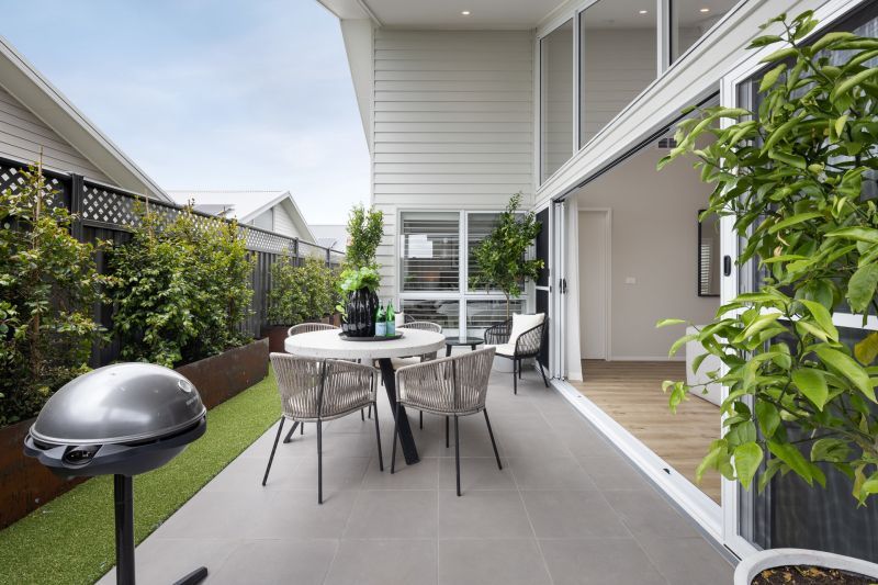 Open plan living to relax and enjoy