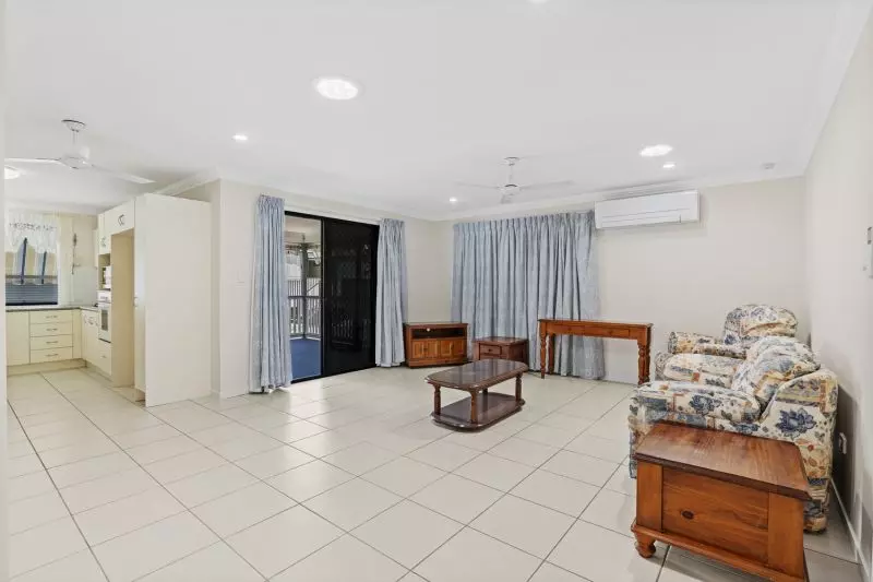 Spacious Updated Queenslander