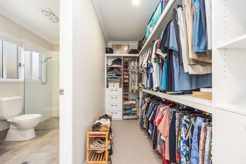 Bespoke Modern Home – Move-In Now - Ready for Effortless Living!