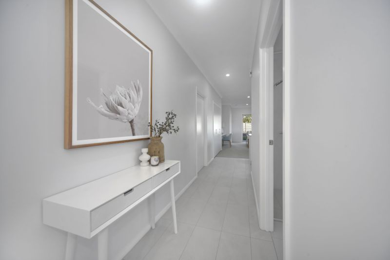 Modern villa in central location