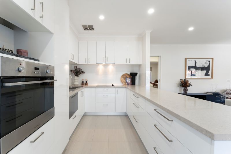 Perfectly located two-bedroom villa