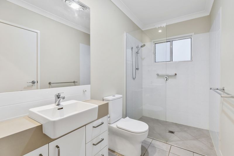 Modern Home with Entertainer's Patio