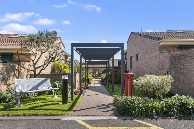 Experience the best of the bay and city life at Oak Grange Retirement Village