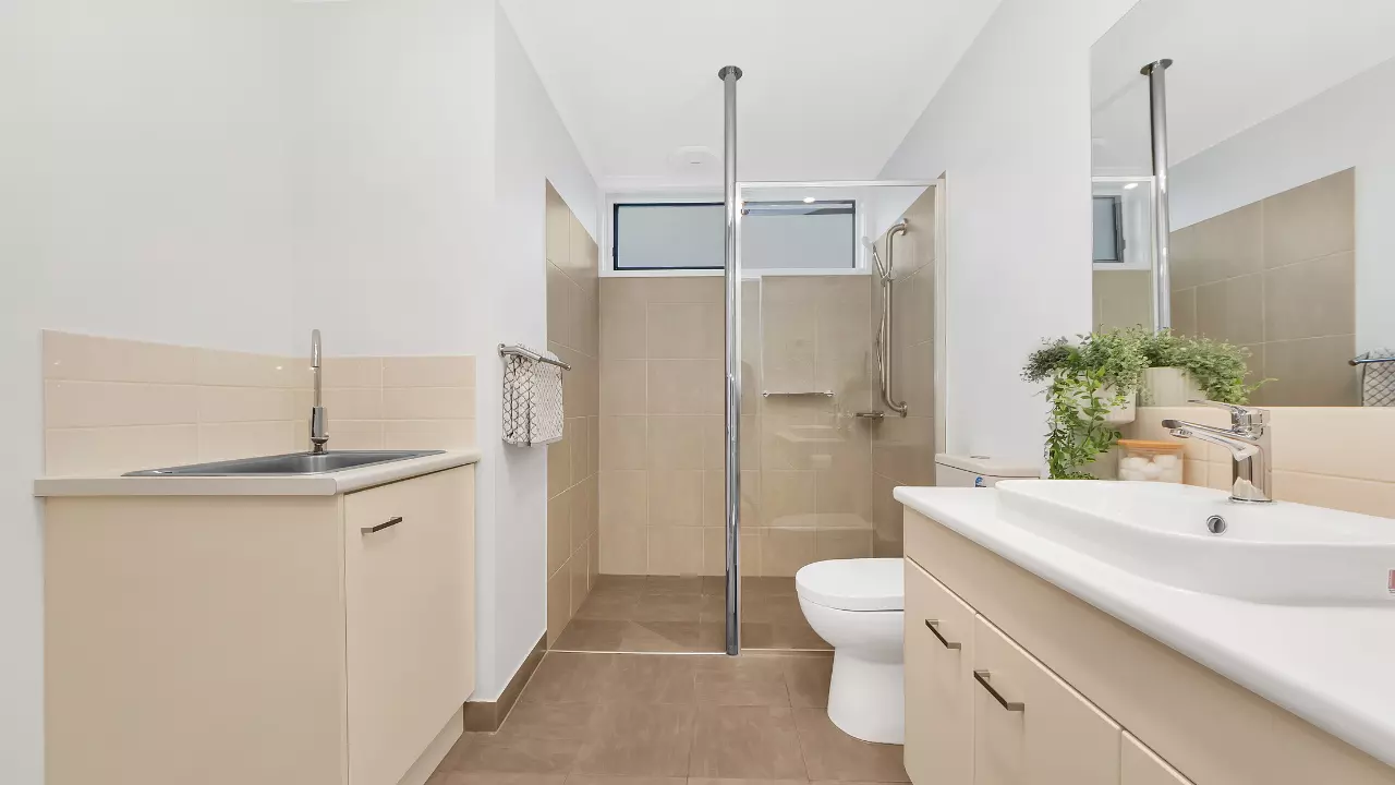 141/466 Burwood Highway, Knox Village, Wantirna South