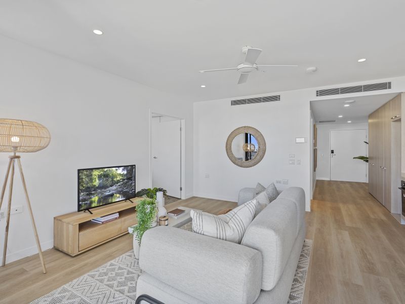 Spacious one-bedroom in prime location