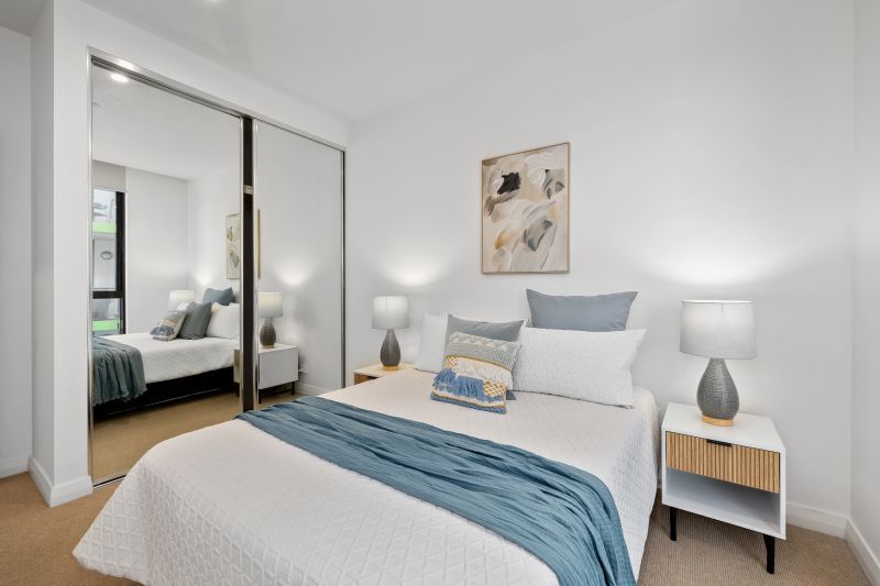 Modern Design, Location and Professional Lifestyle!