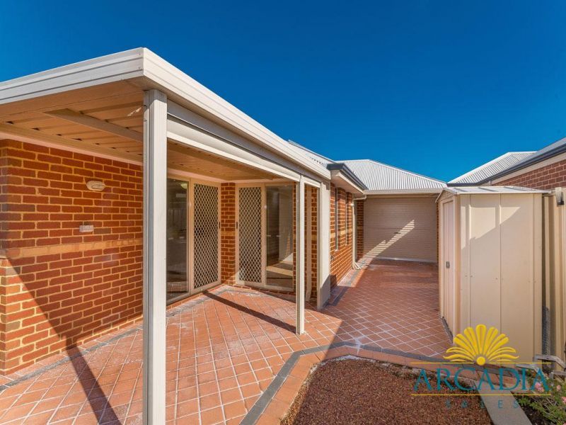 ARCADIA WATERS MANDURAH - Carrie Design, Close to the Clubhouse