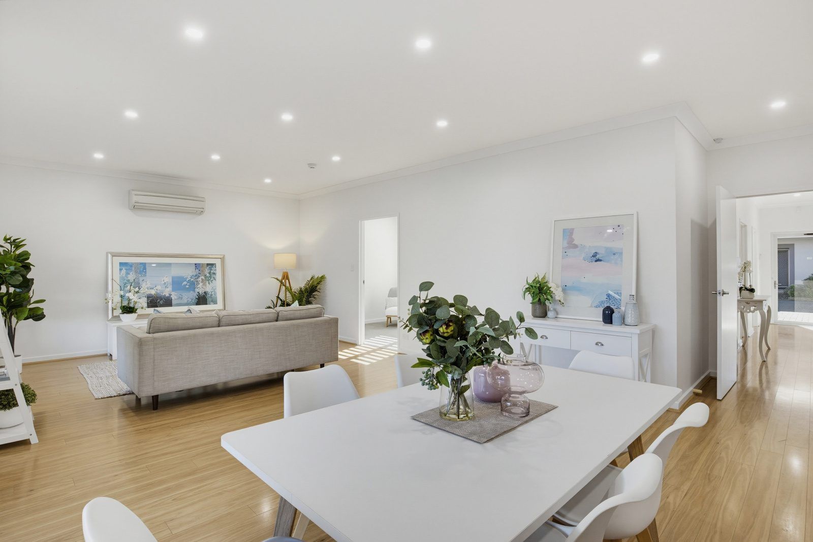 A Bright Home with a Beautiful Atrium