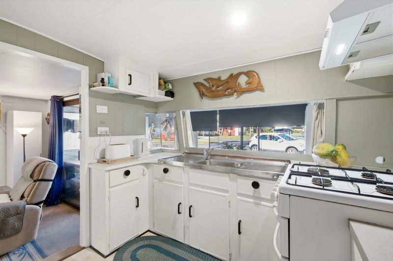 Tropical Gardens and Bushland Views