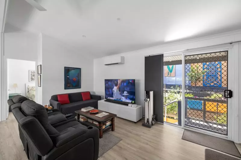 Fresh and Spacious Modern Haven