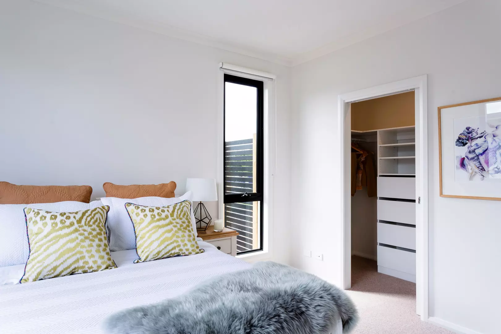 Contemporary Living, Simply Seamless – The Seattle SX